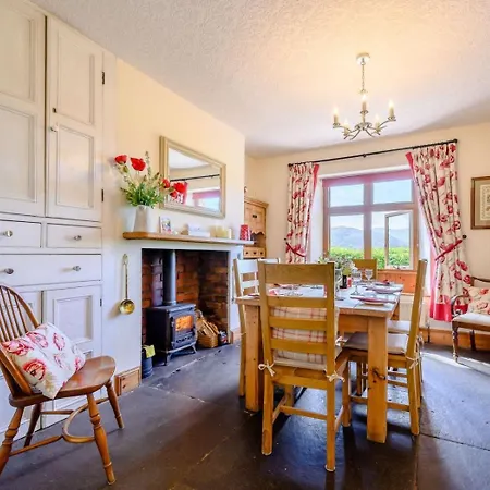 3 Bed In Holmrook Oc-sz072